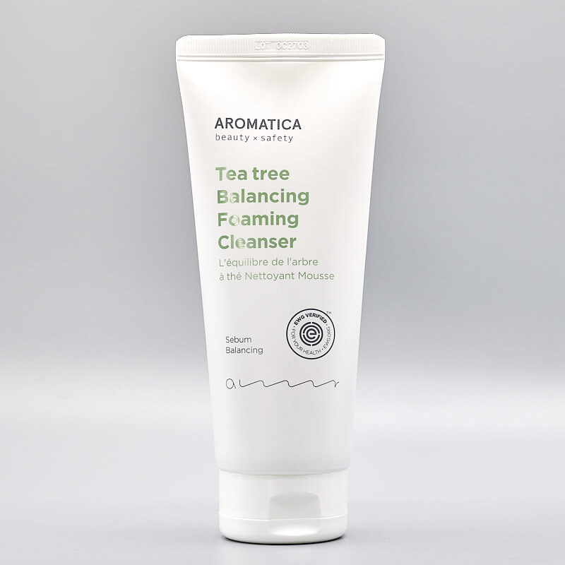 Aromatica Tea Tree Balancing Foaming Cleanser bei Juui kaufen